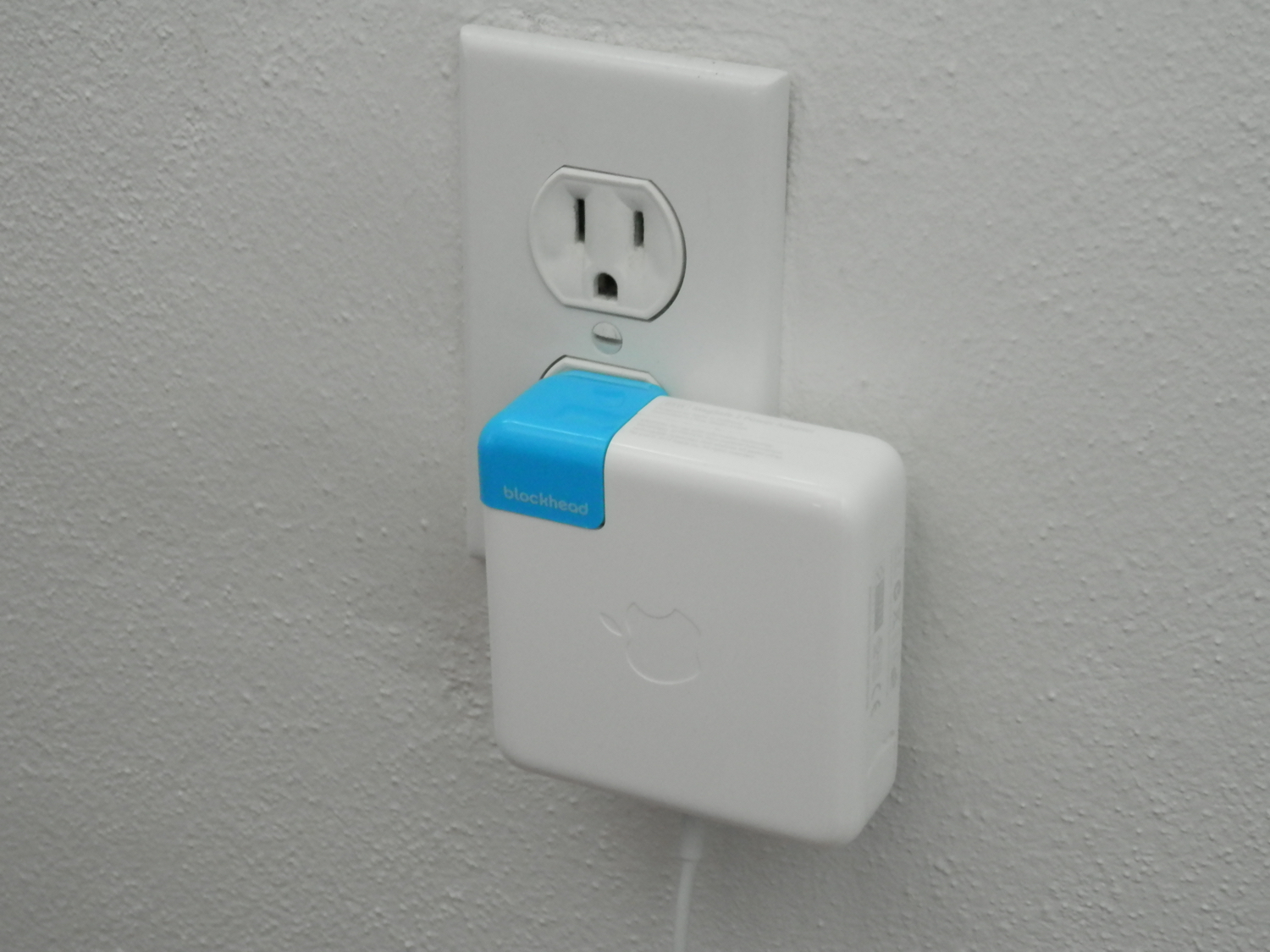 Blockhead by Tenonedesign