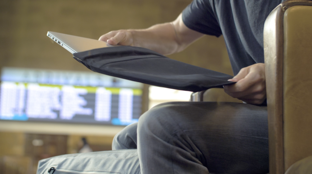 Silent Pocket Faraday Laptop Sleeve