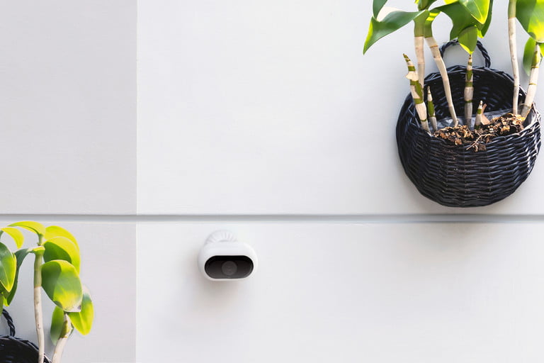 Blurams Outdoor Pro A.I Security Camera