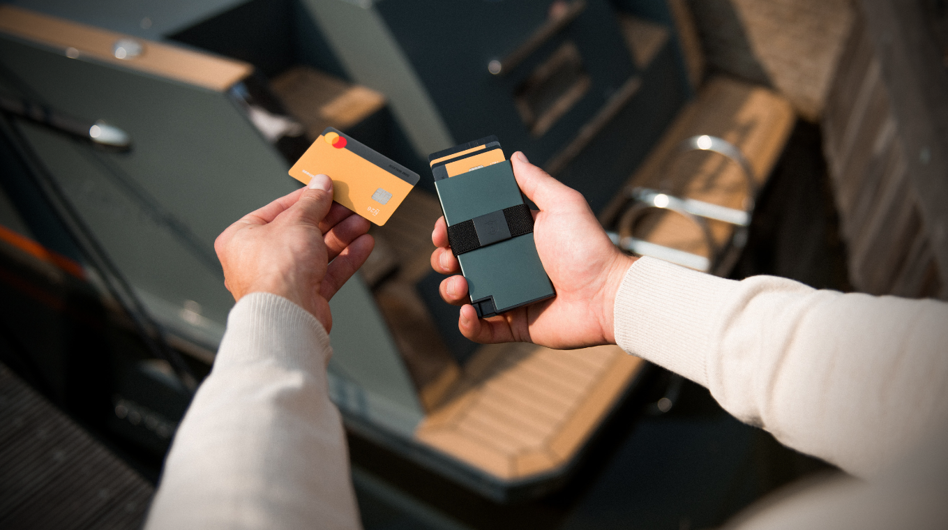 Ekster Aluminum Card Holder