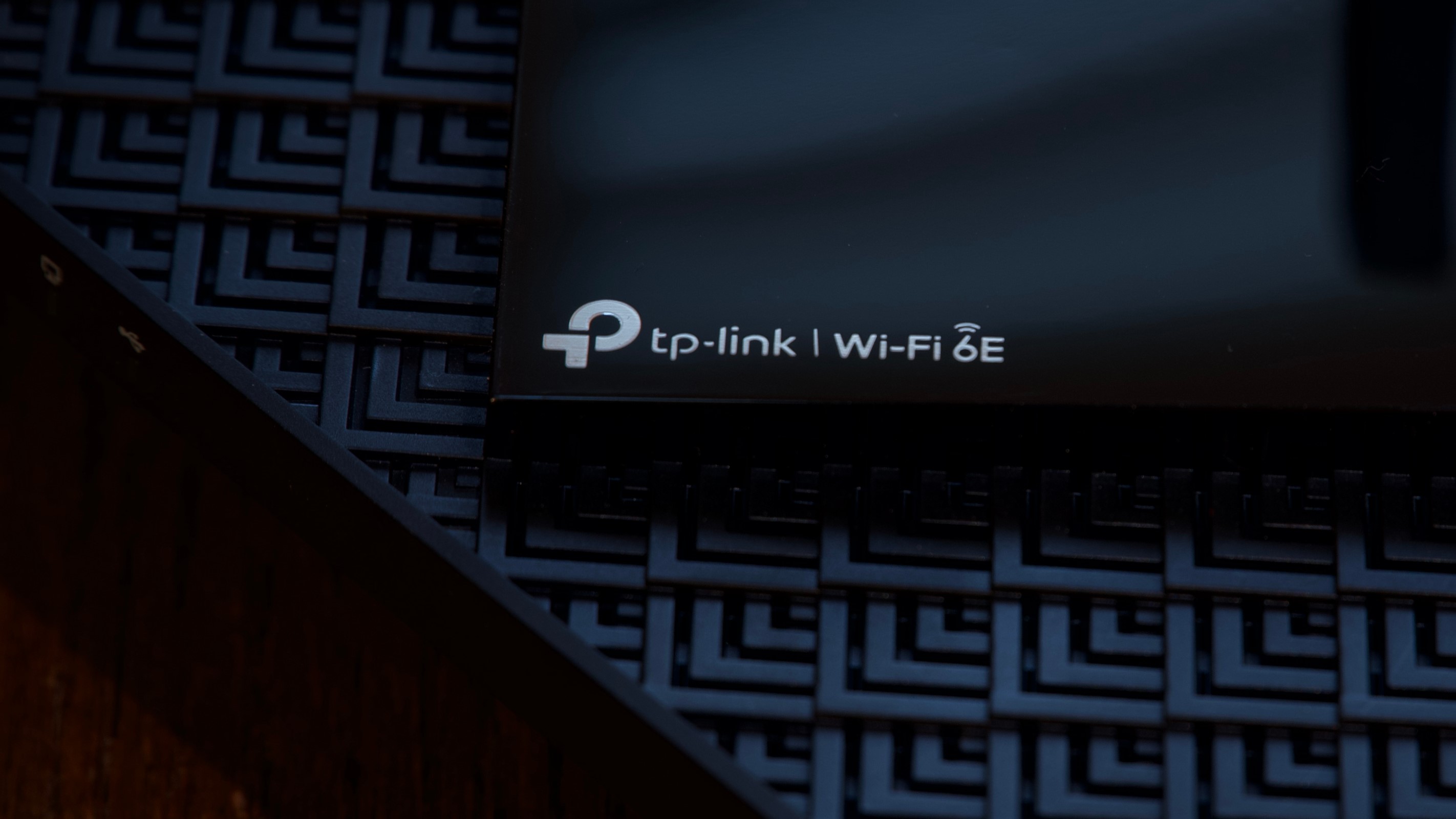 Tp-link Archer AXE75 Tri-Band Wi-Fi 6E Router