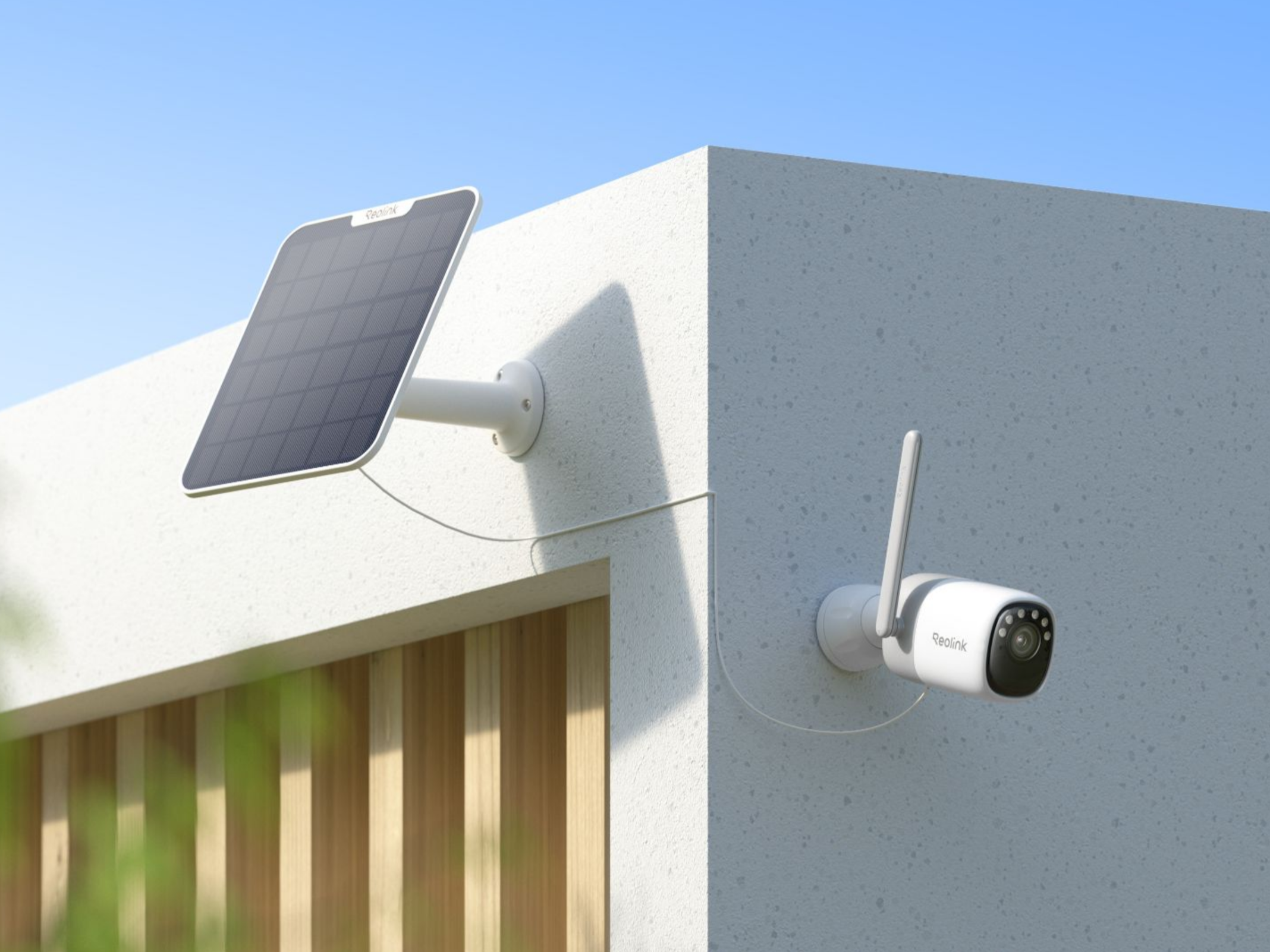 The Marathon Runner of Security: Is the Reolink Altas a Long-Distance Legend?